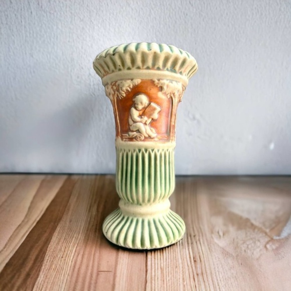 Vintage Roseville Donatello Cherub w/ Lutes Vase 7.75" x 4.5" x 4.5" Green